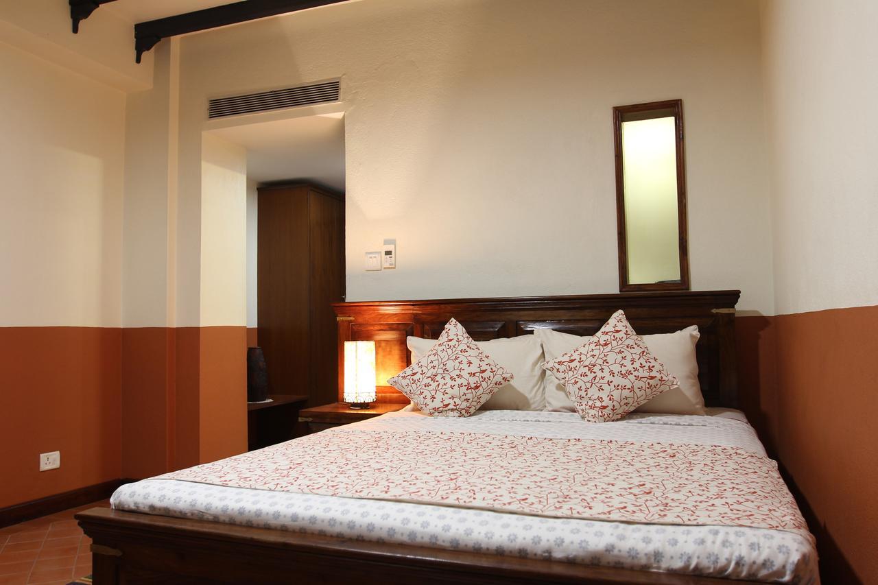 Traditional Comfort Boutique Hotel Kathmandu Buitenkant foto