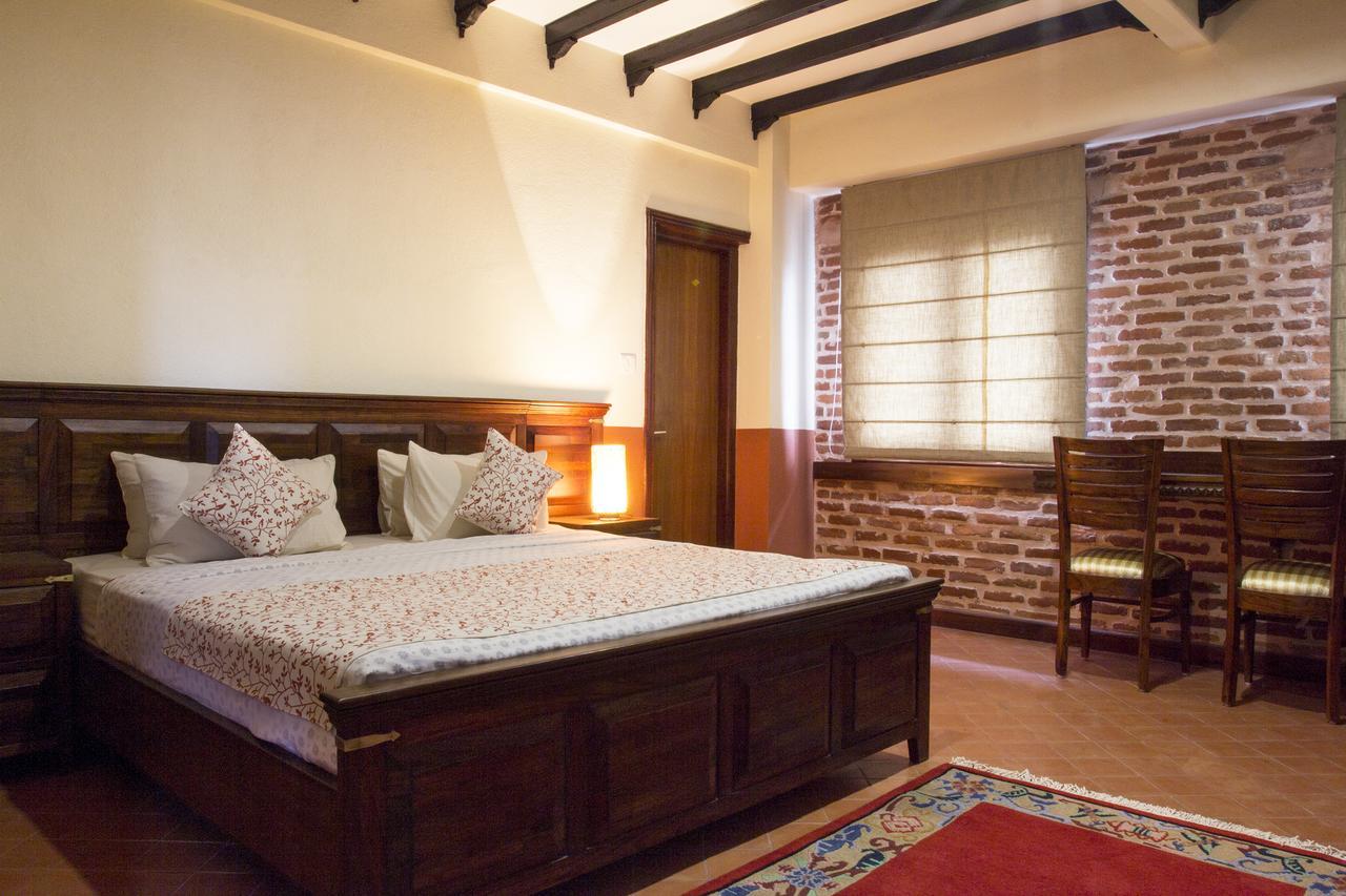 Traditional Comfort Boutique Hotel Kathmandu Buitenkant foto