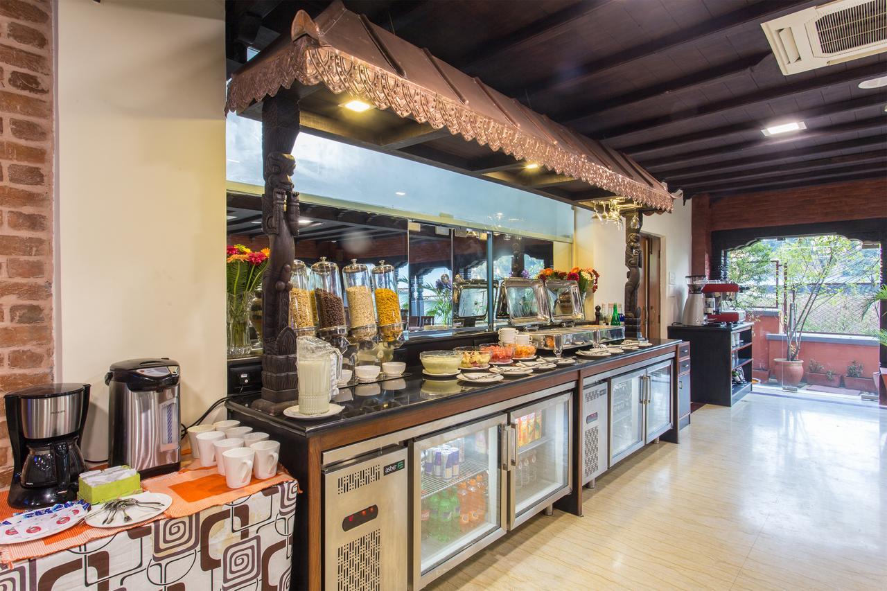 Traditional Comfort Boutique Hotel Kathmandu Buitenkant foto