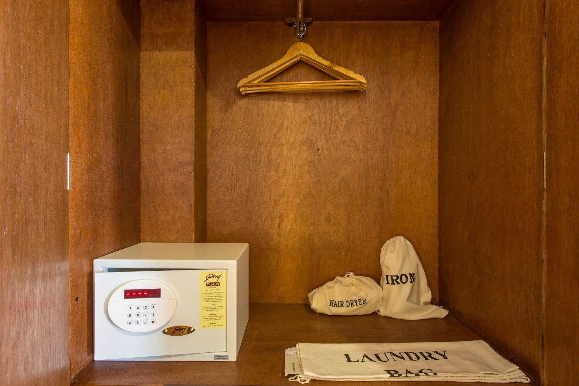 Traditional Comfort Boutique Hotel Kathmandu Buitenkant foto